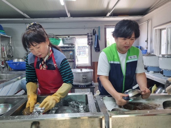 KakaoTalk_20240522_143224040_03.jpg